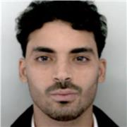 Diplomé du programme grande école de l'ESSEC avec une spécialisation en finance